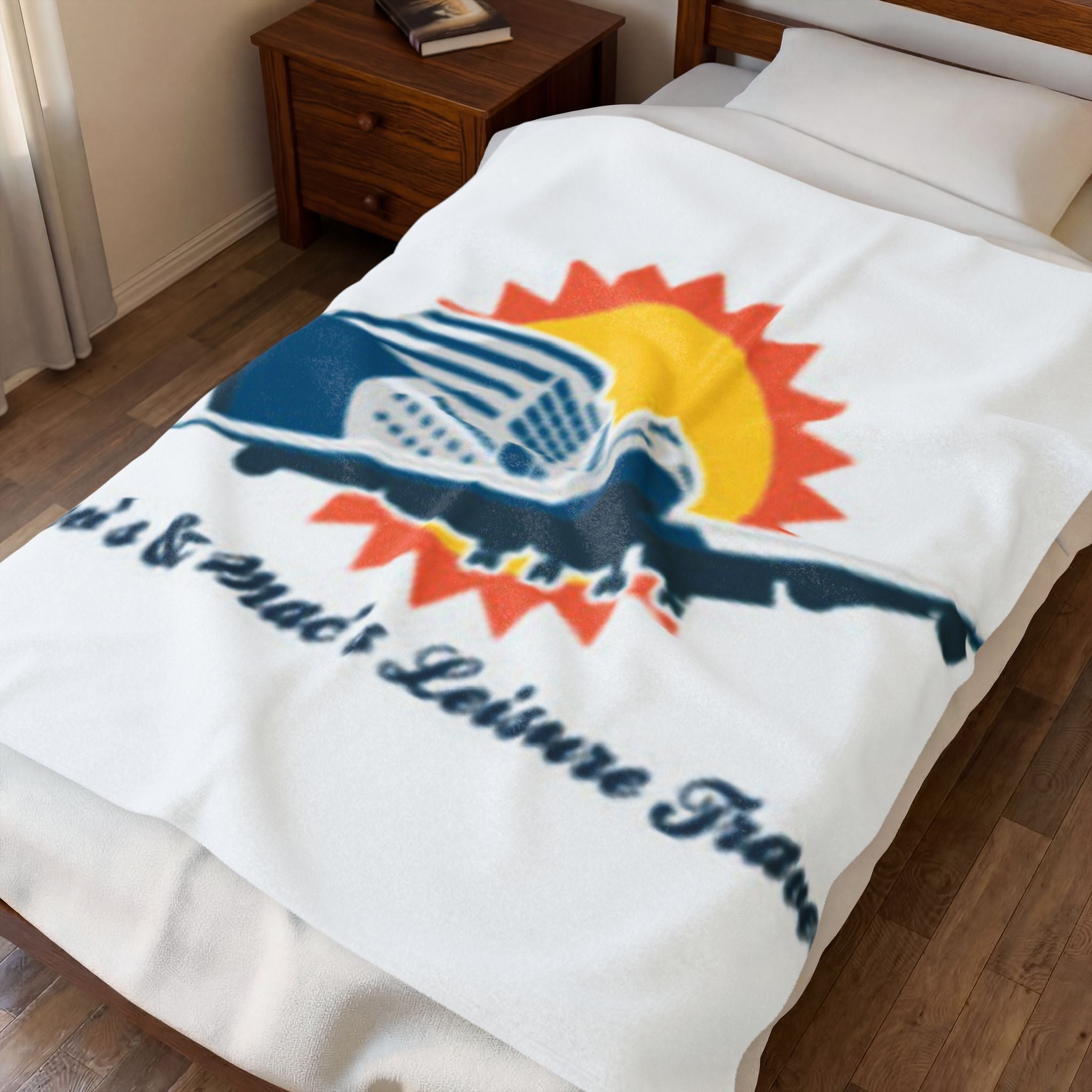 Travel Logo Velveteen Plush Blanket – Retro Plane & Sun Throw