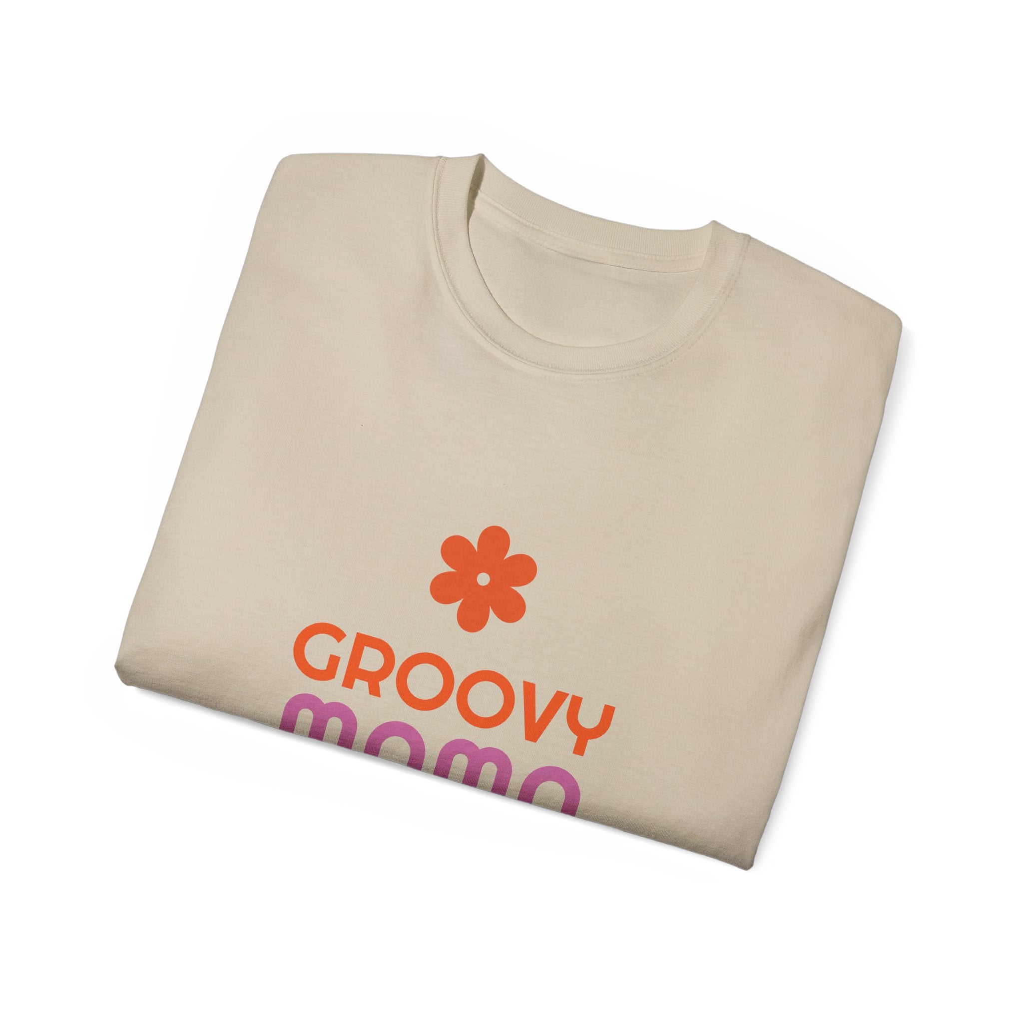Groovy Mama Tee — Retro Flower Mother’s Day Gift
